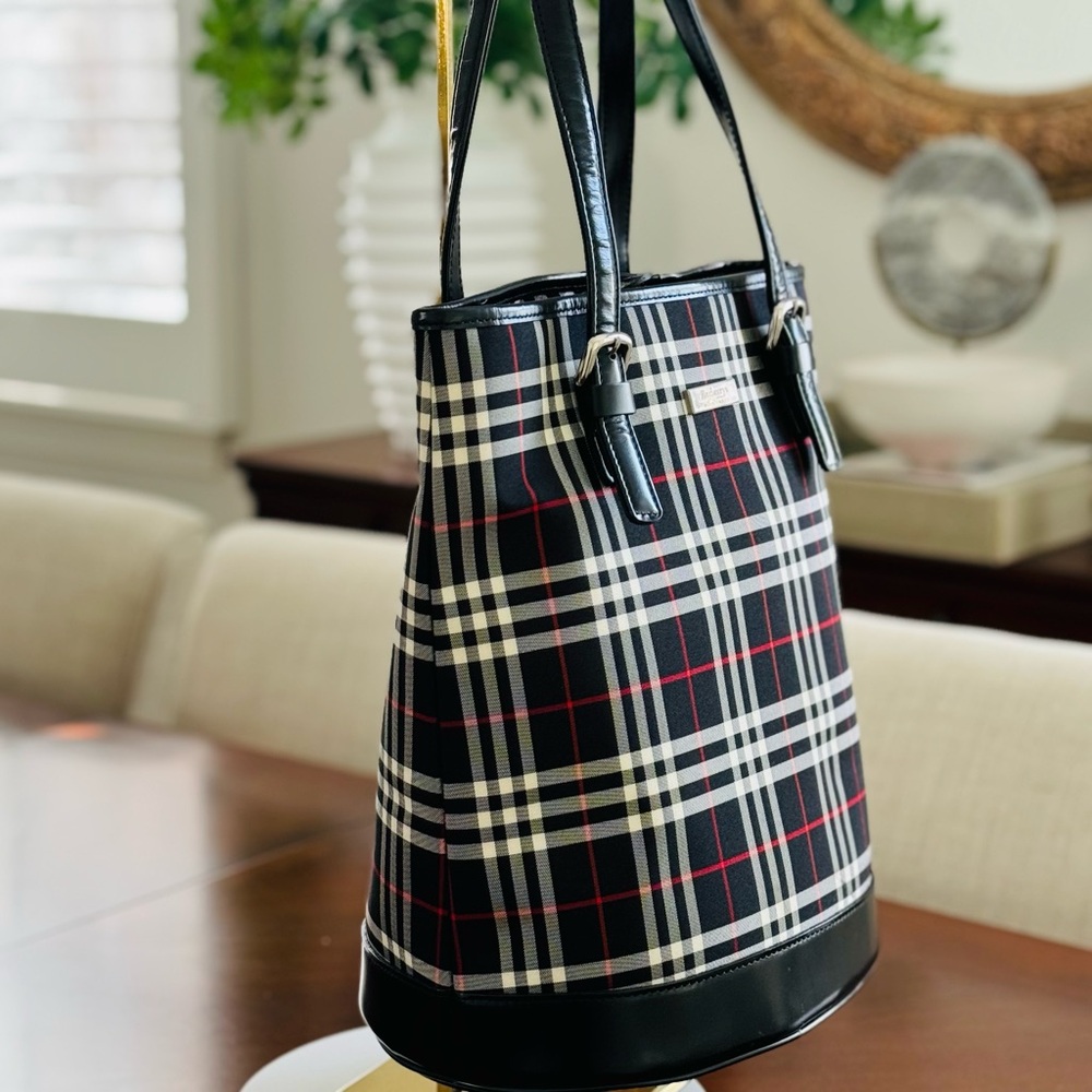 Burberrys Vintage Blue Label Nova Check Bucket/Tote Bag - Picture 6 of 17